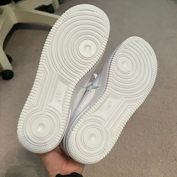 BRAND NEW AIR FORCE 1 - Picture 3 of 5